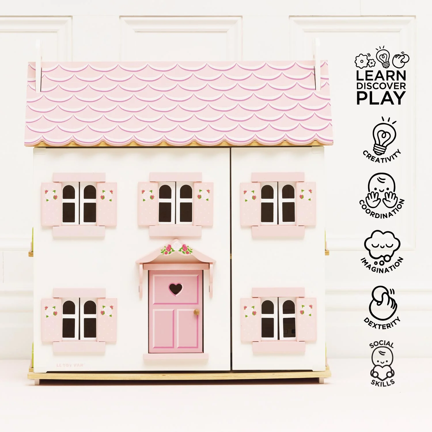 Sophie's Wooden Dolls House - Image 4